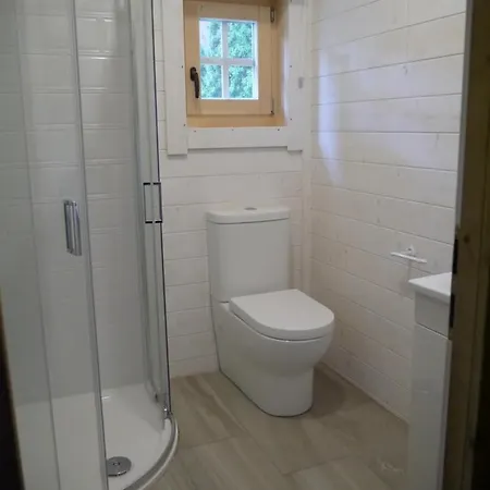 Rodeen كاستيلتاونبير